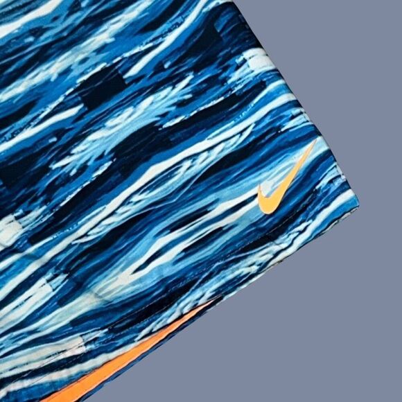 Nike 9” Volly Board Shorts Trunks Swim Size Large - Picture 5 of 6